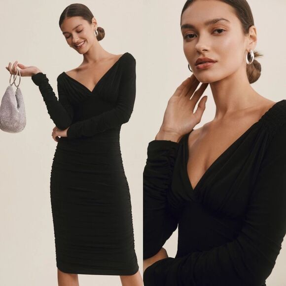 Norma Kamali Tara Long-Sleeve Deep-V Ruched Stretch Jersey Midi Dress $175 - Picture 2 of 11